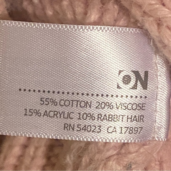 Old Navy Fisherman’s Sweater Pink  Women’s Size M Cable Knit  V-Neck - Picture 6 of 10